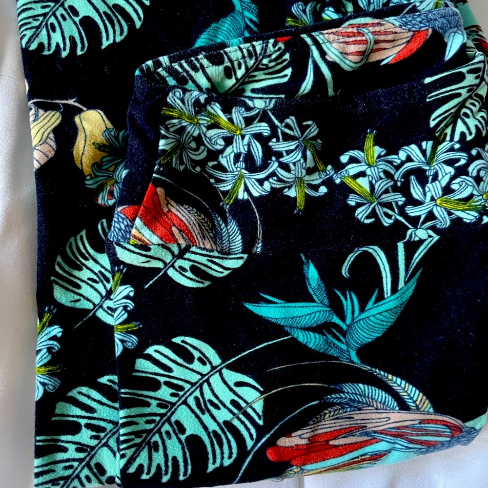 LuLaRoe OS leggings